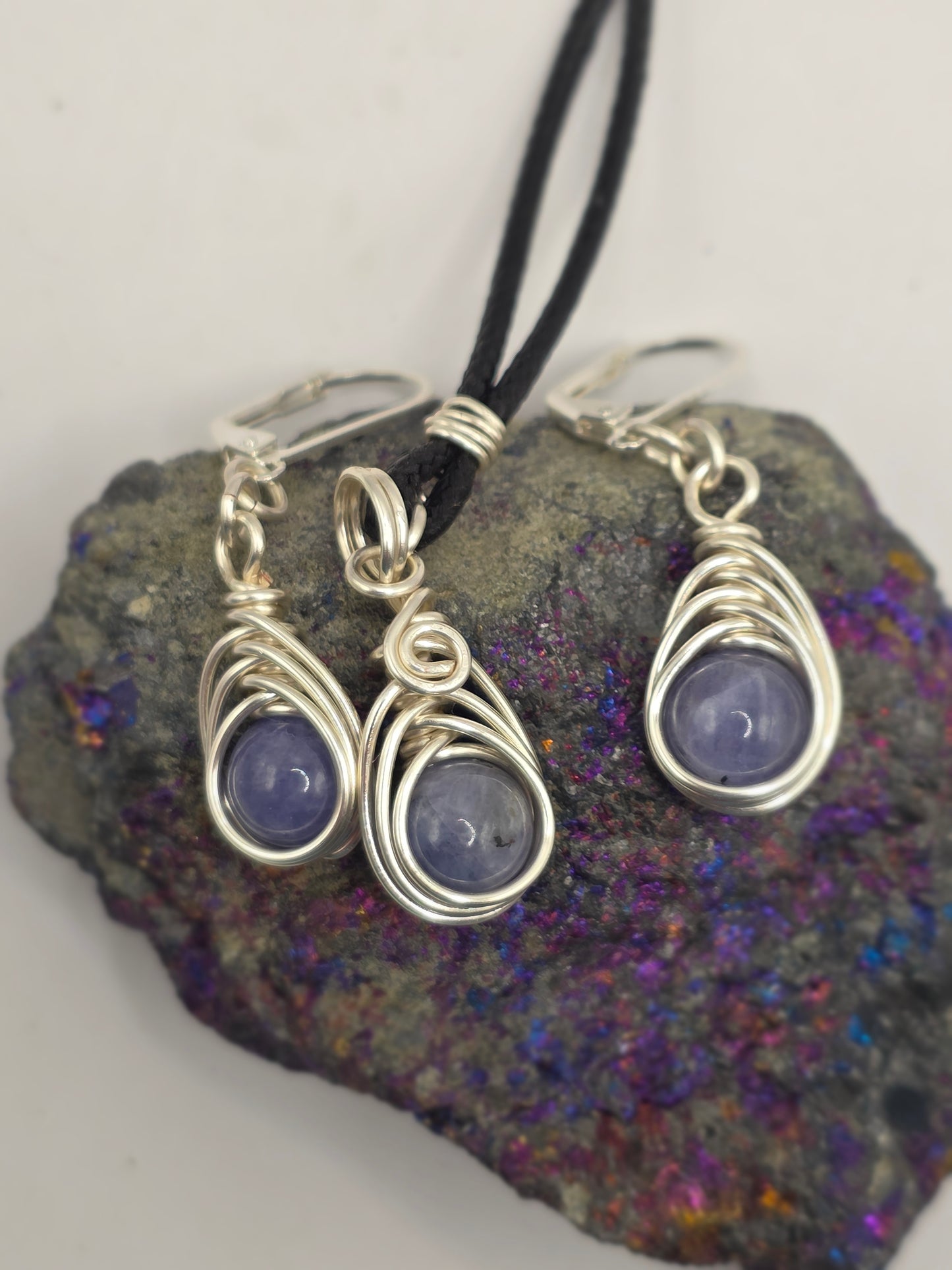Tanzanite Herringbone Necklace & Earring Set