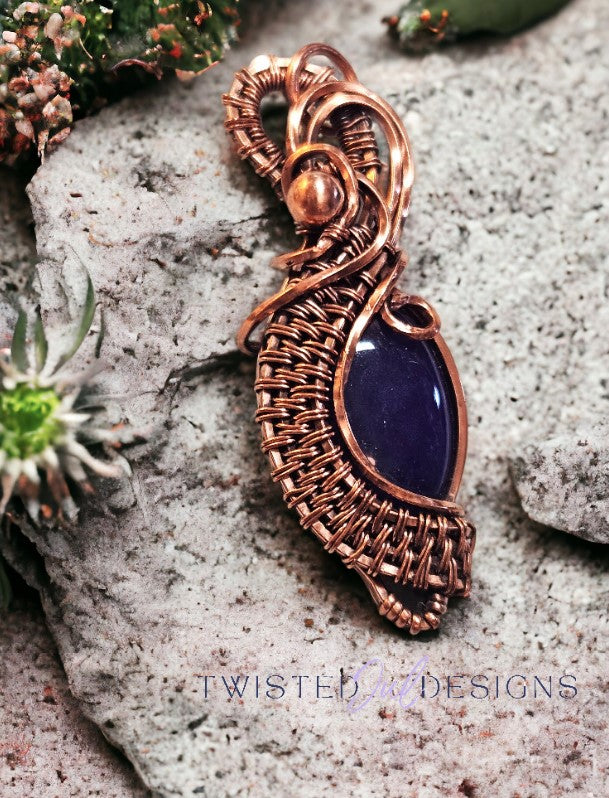 Sideswept Royal Blue Pendant