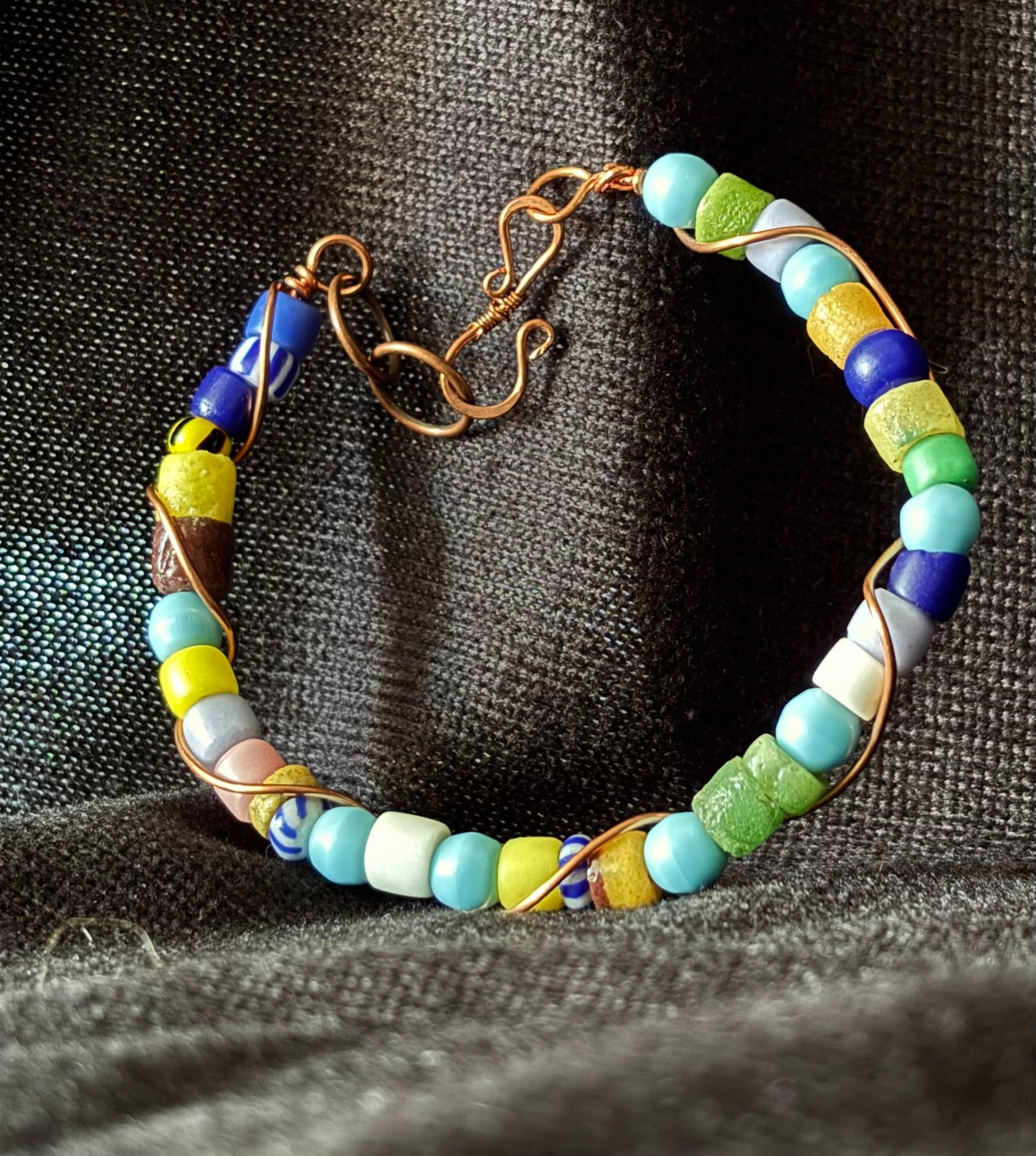 Wire wrapped Christmas beads bracelet