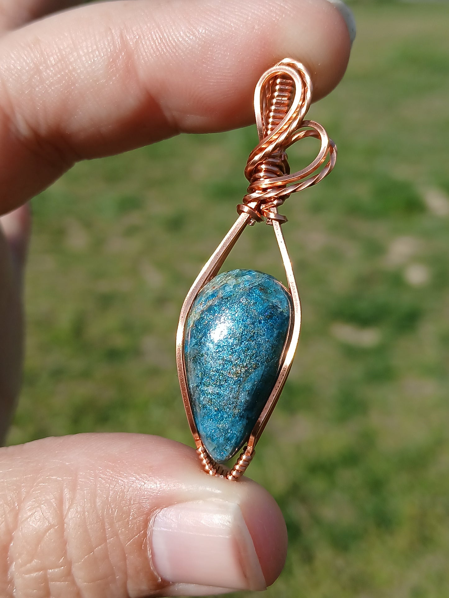 Apatite Copper Wire Pendant