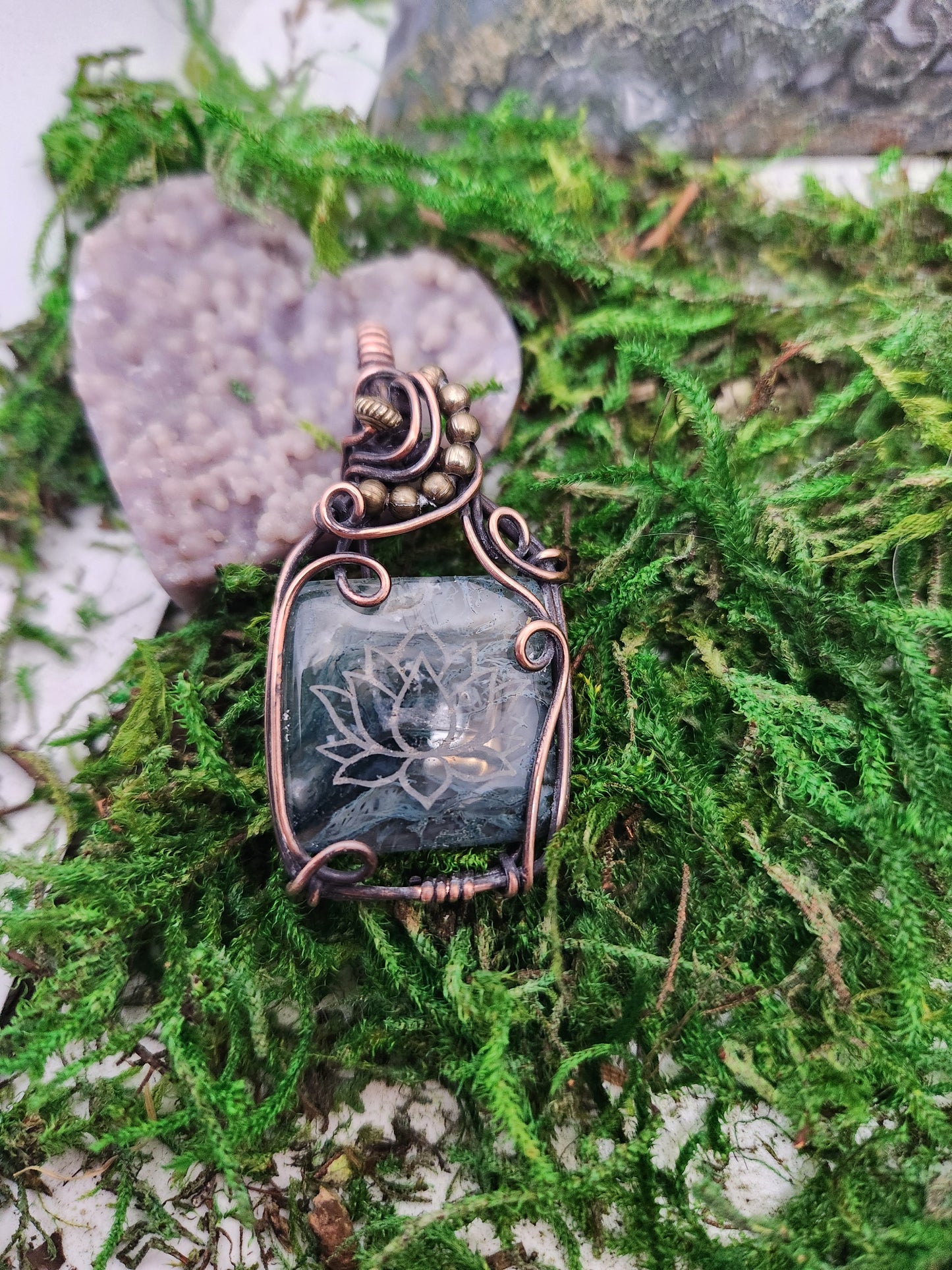 Moss agate lotus pendant