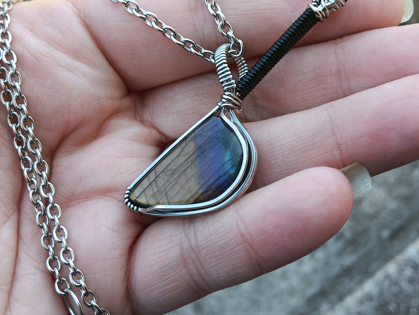 Spectrolite Knife Pendant