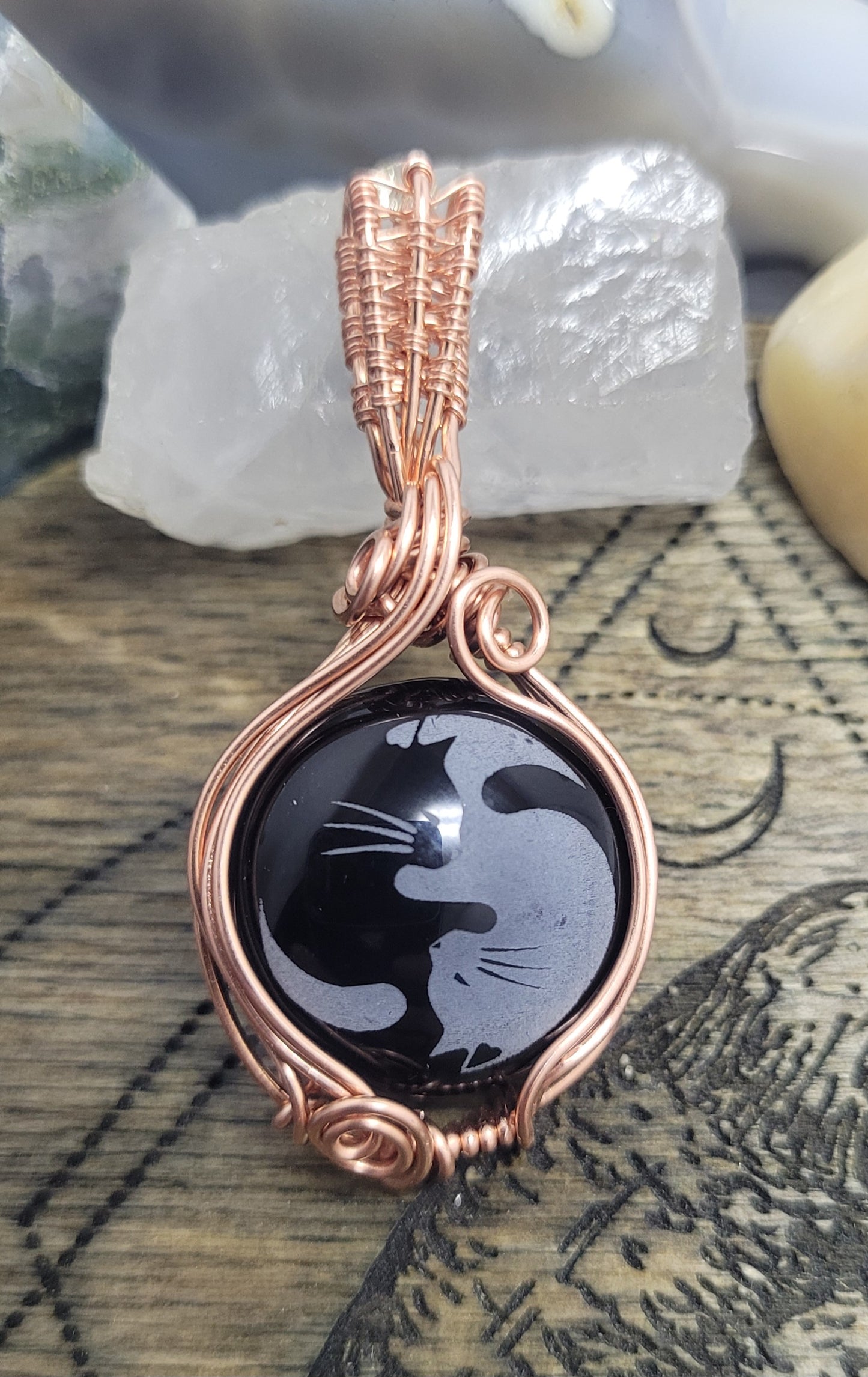 Onyx pendant