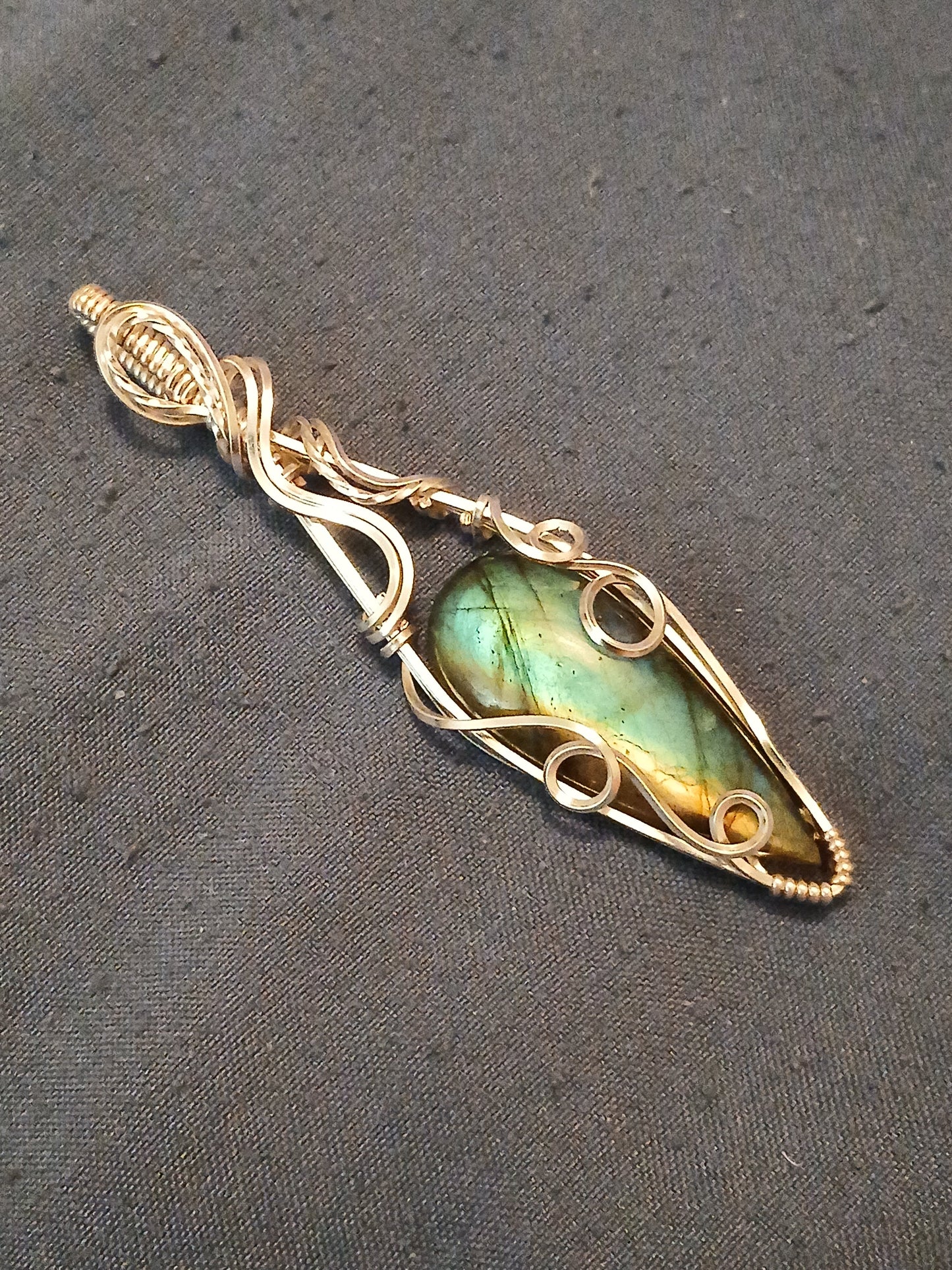 Llyria, Labradorite Silver Wire Wrapped Pendant