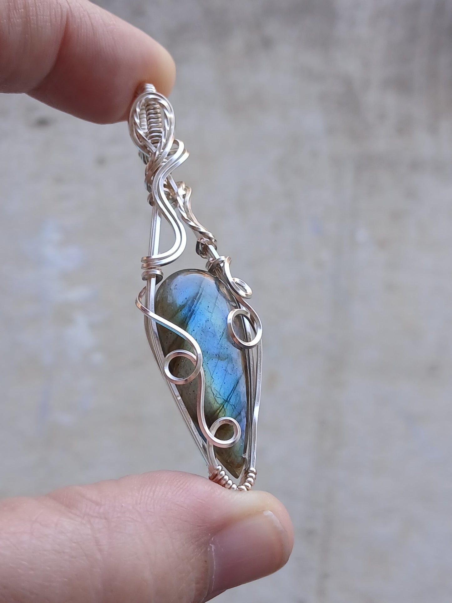 Llyria, Labradorite Silver Wire Wrapped Pendant