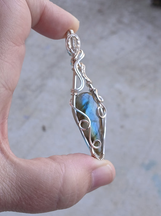 Llyria, Labradorite Silver Wire Wrapped Pendant