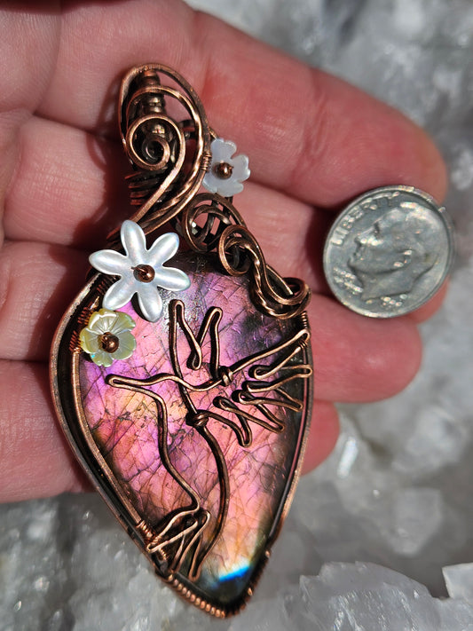 Handmade wire wrapped beautiful purple /pinkish labradorite hummingbird pendant in copper