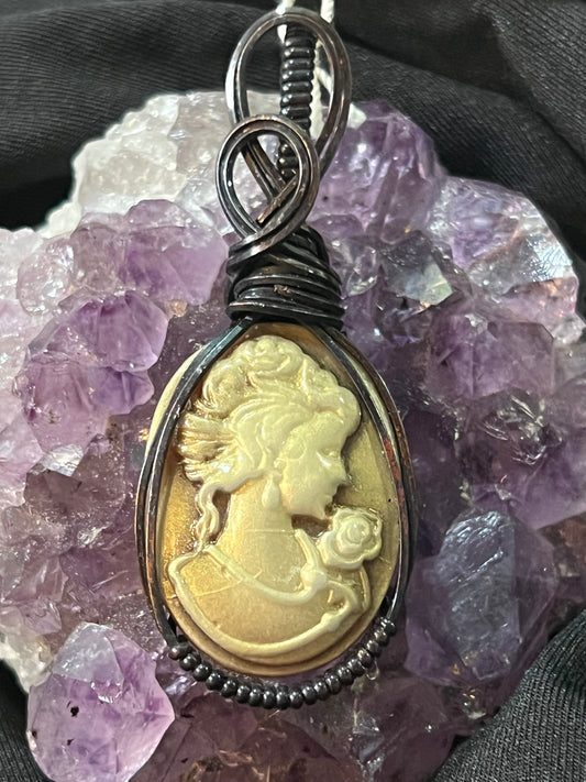 Resin Cameo Wire Wrapped Pendant