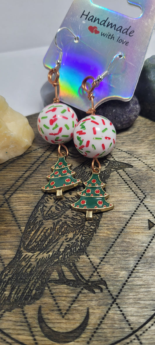 Christmas tree earrings