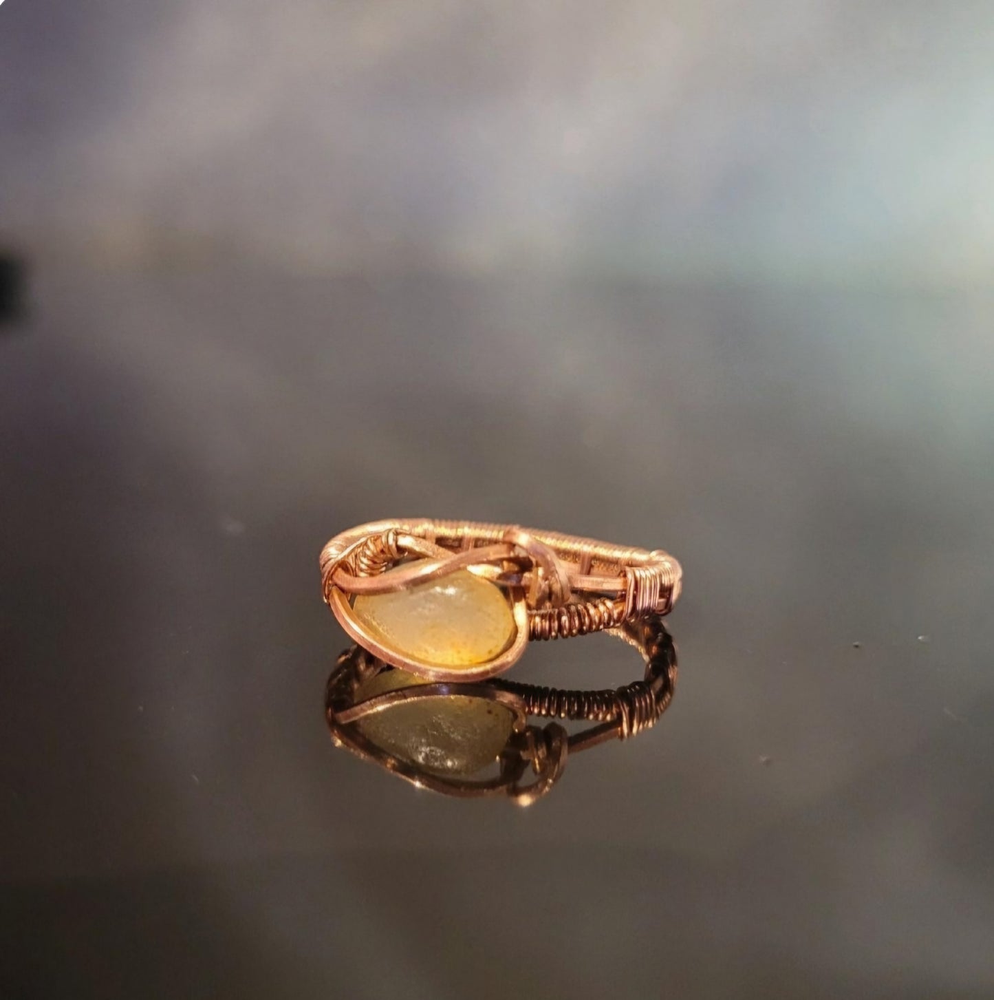 Odin's Weaver "Hamalvaettir" - Elegant Copper Wire Wrap Ring with Water Agate