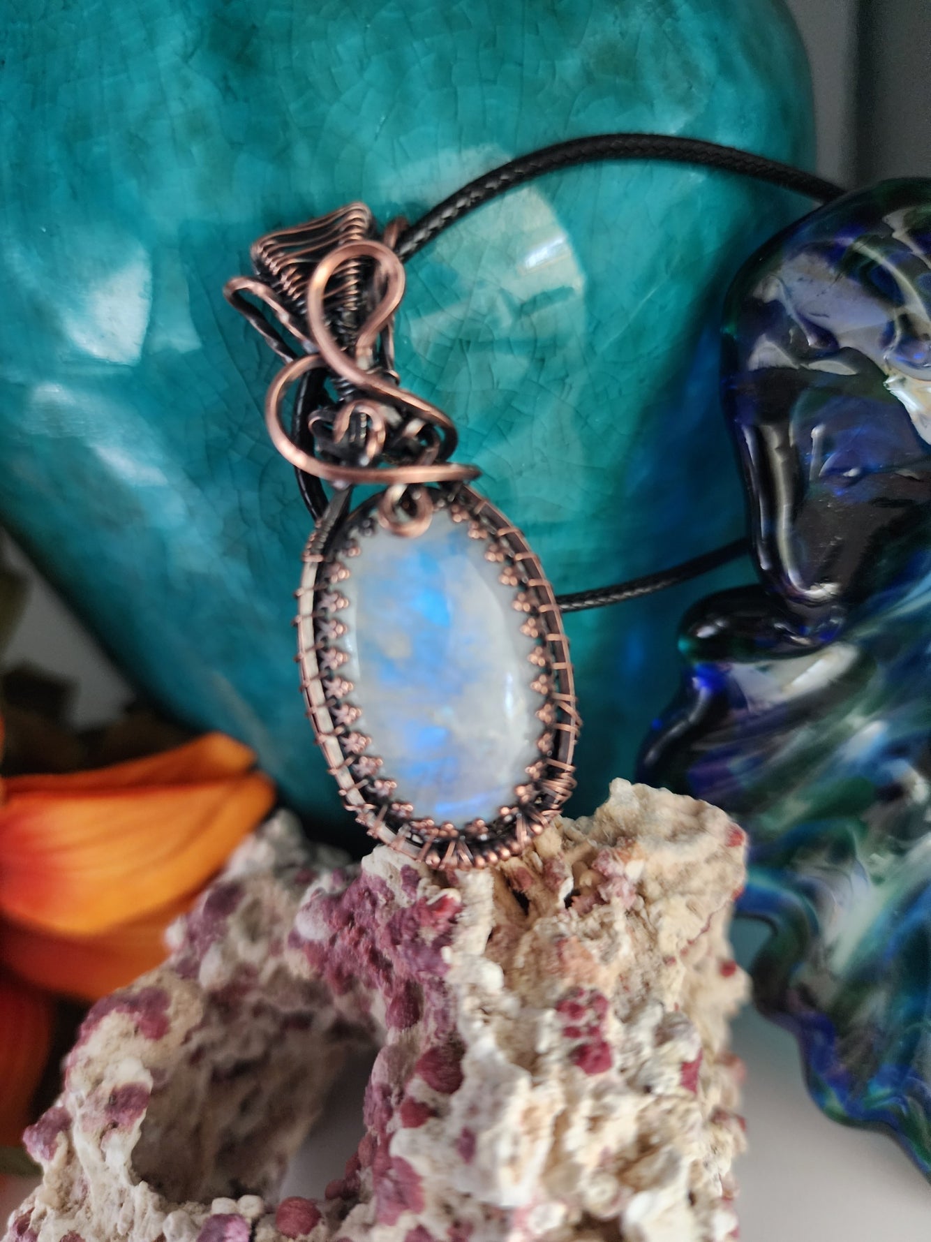 Oval Moonstone with Gallery Wire Trim