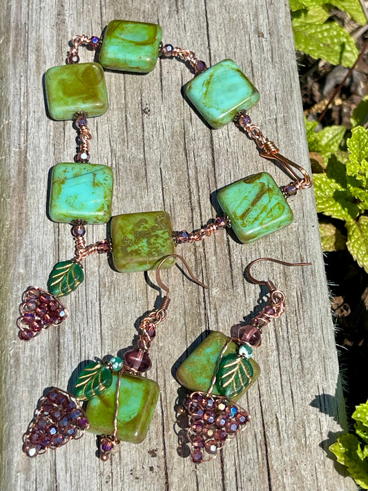 Nostalgic 90's Rustic Grape Link Wrapped Glass Beaded Bracelet & Earring Set